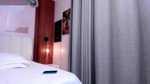 Snapshot of emily_cute4u chatting on 02/18/26, 12:06 Emily online show from 02/18/26, 12:06