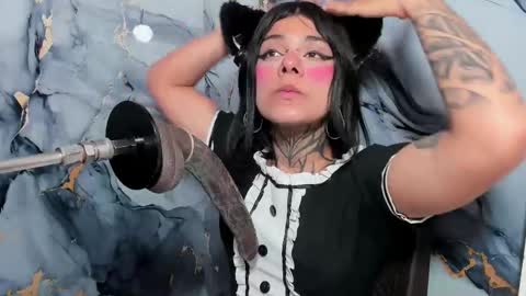 emily_evol online show from 10/10/25, 07:57