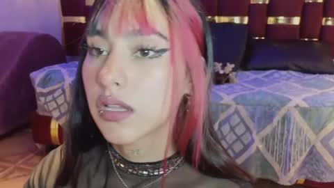 emily fox 3 online show from 03/06/25, 07:54