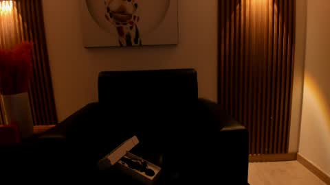 emily_frostt online show from 04/14/26, 11:38