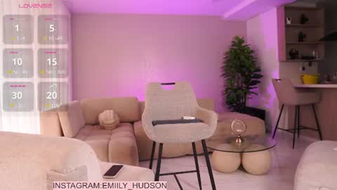 independet model online show from 07/18/26, 09:40