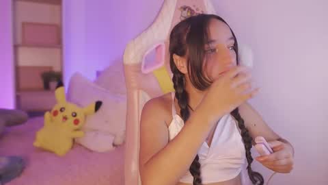 mily online show from 06/06/26, 03:06