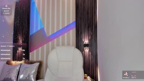 Emily online show from 02/05/25, 06:26