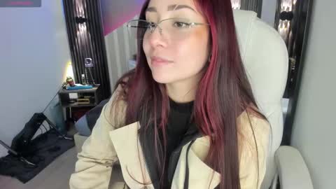 Emily online show from 01/09/26, 03:37