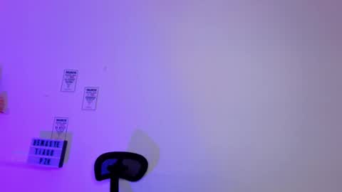 Emily Lindey online show from 03/24/26, 07:02