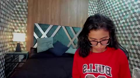 Emily online show from 03/11/25, 11:15