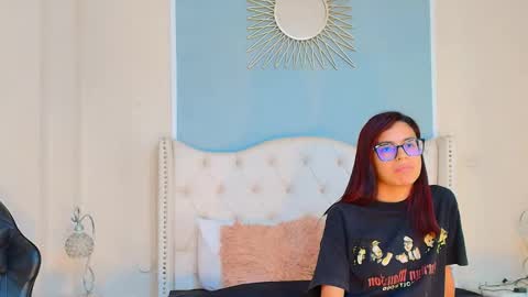 Emily online show from 02/02/26, 11:14