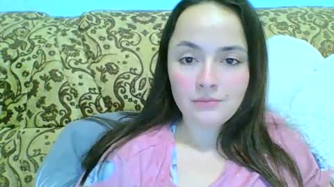 Snapshot of emily_morning_dew chatting on 01/06/25, 07:24 emily_morning_dew online show from 01/06/25, 07:24