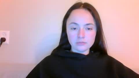 Snapshot of emily_morning_dew chatting on 01/31/25, 05:21 emily_morning_dew online show from 01/31/25, 05:21