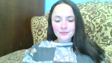 Snapshot of emily_morning_dew chatting on 02/21/25, 10:26 emily_morning_dew online show from 02/21/25, 10:26