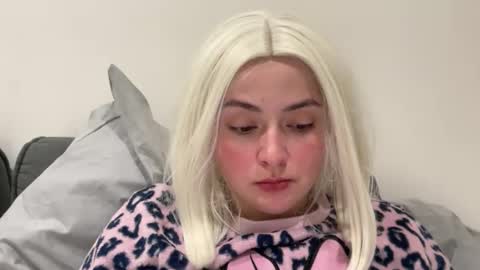 emily_morning_dew online show from 01/09/26, 07:48