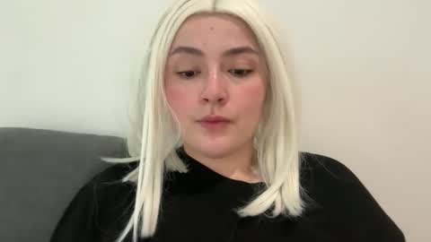 emily_morning_dew online show from 03/27/26, 05:24