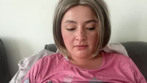 Snapshot of emily_morning_dew chatting on 07/19/26, 11:36 emily_morning_dew online show from 07/19/26, 11:36