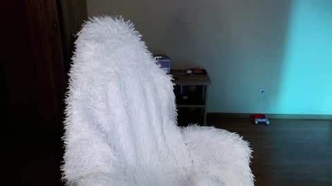 Lia online show from 02/07/25, 01:47