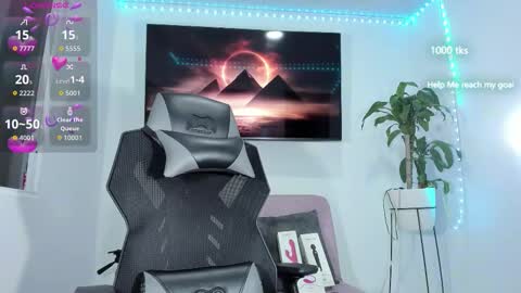 emily_palmeer online show from 12/02/25, 09:47