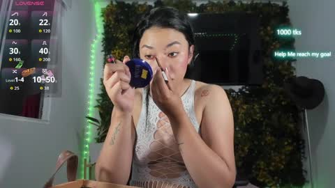 emily_palmeer online show from 04/11/26, 09:24