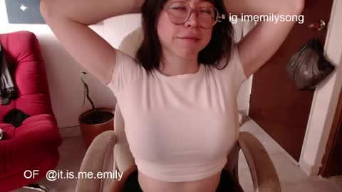 emily_pearl_ online show from 04/03/26, 09:24