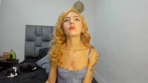 Emi online show from 01/06/26, 06:44