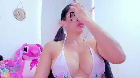 Emily online show from 02/10/26, 02:43