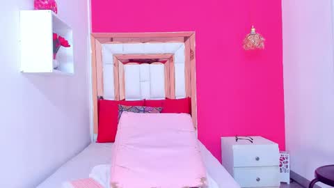 Emily online show from 02/19/25, 02:34