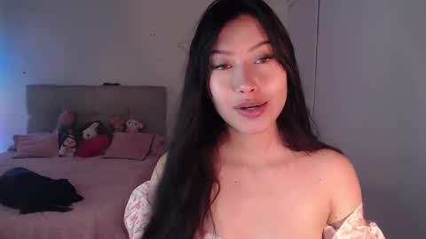 Snapshot of emily_swan_04 chatting on 01/08/25, 05:26 Emily Swan online show from 01/08/25, 05:26