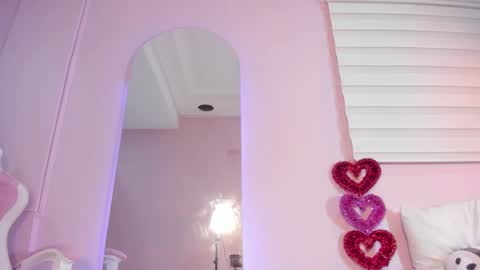 Emily online show from 02/27/25, 05:15