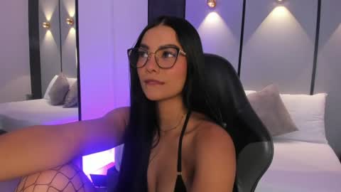 emily_tolson online show from 07/02/26, 07:42