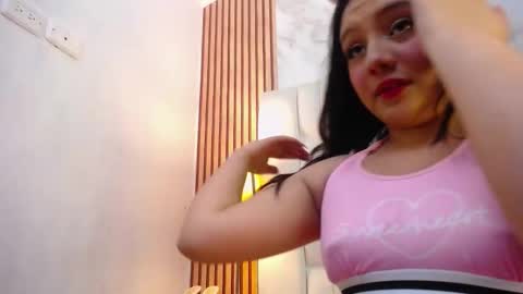 Emily Trujillo online show from 11/18/25, 07:07