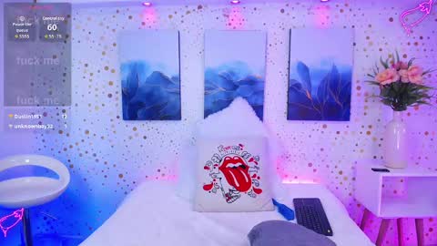 Emily. online show from 09/26/25, 03:32