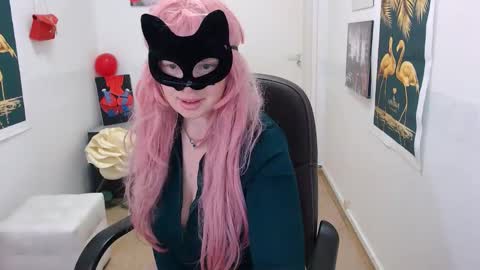 Emily online show from 02/03/25, 08:35