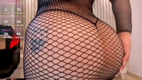 Snapshot of emilyangel1 chatting on 05/29/26, 12:58 E M Y L Y online show from 05/29/26, 12:58
