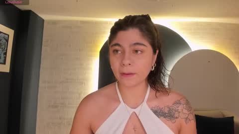 Emily Armstrong online show from 02/23/25, 11:14