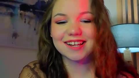 artist Emily online show from 12/05/24, 09:06