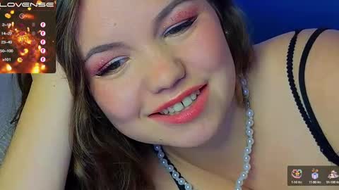 artist Emily online show from 12/22/24, 09:09