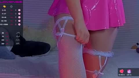 artist Emily online show from 02/24/25, 10:58