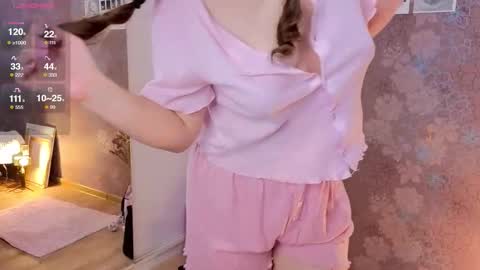 artist Emily online show from 02/24/26, 05:05