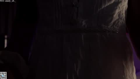 Snapshot of emilybatee chatting on 12/01/24, 06:30 emilybatee online show from 12/01/24, 06:30