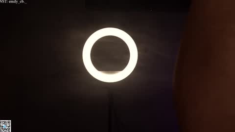 Snapshot of emilybatee chatting on 12/06/24, 10:52 emilybatee online show from 12/06/24, 10:52