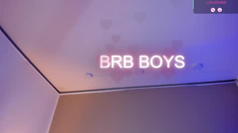 Snapshot of emilyboobss chatting on 10/08/25, 05:27 Emily online show from 10/08/25, 05:27