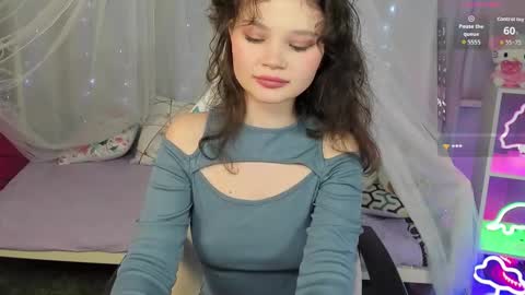 Emilyhaves online show from 11/30/25, 03:16