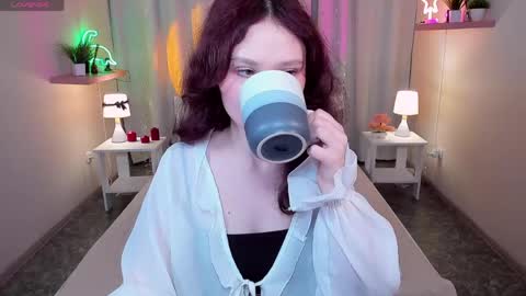 Emilyhaves online show from 06/03/26, 08:06