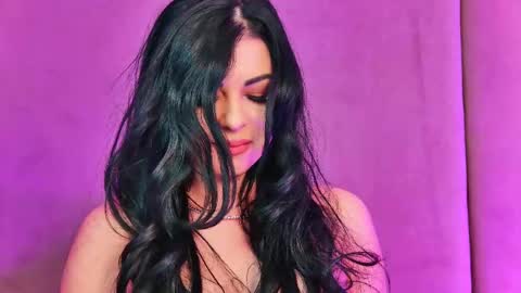 Emily online show from 03/10/25, 11:10