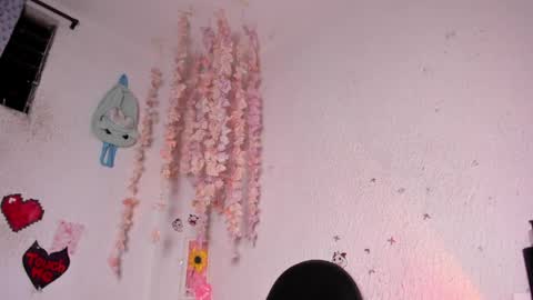 Emily online show from 06/02/26, 04:14