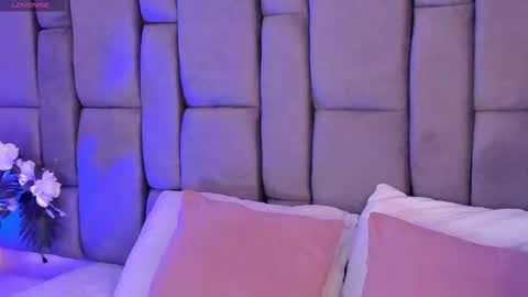 Snapshot of emilyflame chatting on 10/11/25, 12:15 Emily Flame online show from 10/11/25, 12:15