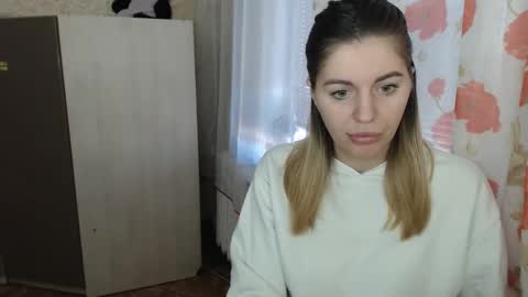 Snapshot of emilyfork chatting on 12/14/24, 10:34 emilyfork online show from 12/14/24, 10:34