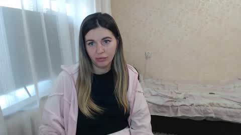 emilyfork online show from 04/17/26, 06:05