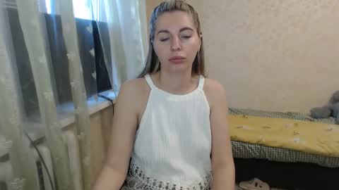 Snapshot of emilyfork chatting on 05/15/26, 05:47 emilyfork online show from 05/15/26, 05:47