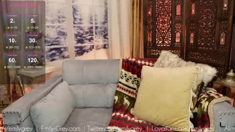 emilygrey_ online show from 12/31/24, 03:01