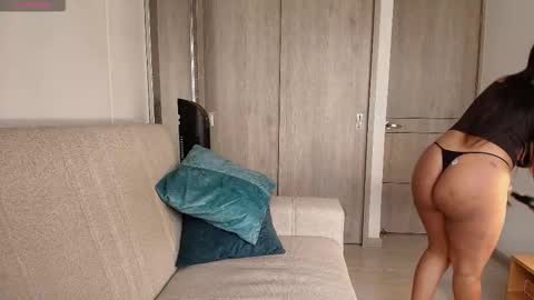 Emily online show from 12/03/25, 02:04