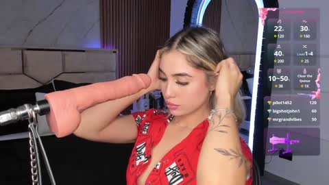 Emily Hendrix online show from 12/11/24, 12:44